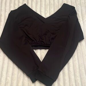 women’s v-neck crop top teens